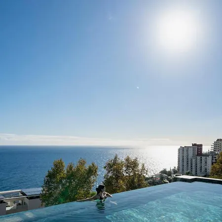 Luxury In - Savoy Monumentalis Ii Apartment