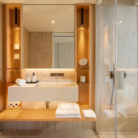 Luxury In - Savoy Monumentalis Ii Apartment