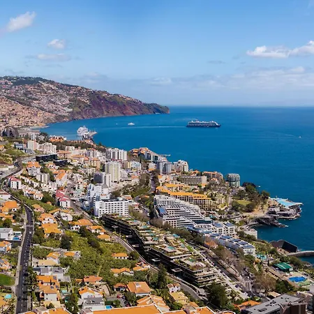 Luxury In - Savoy Monumentalis Ii Funchal (Madeira)