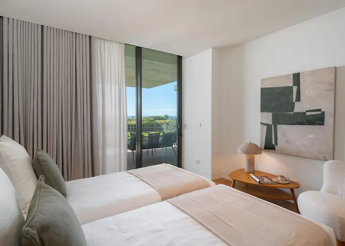 Luxury In - Savoy Monumentalis Ii