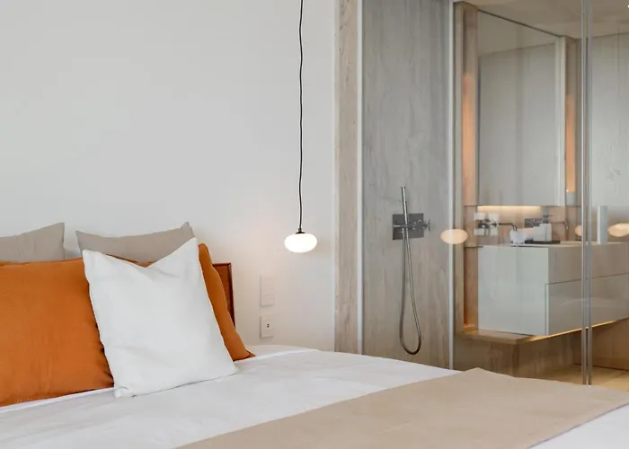 Luxury In - Savoy Monumentalis Ii