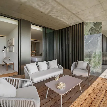 Luxury In - Savoy Monumentalis Ii