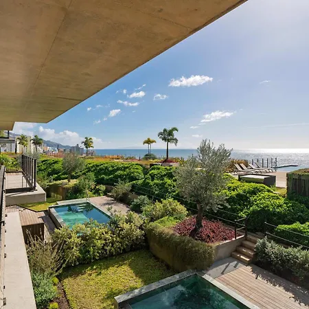 Luxury In - Savoy Monumentalis Ii