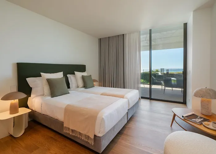 Luxury In - Savoy Monumentalis Ii